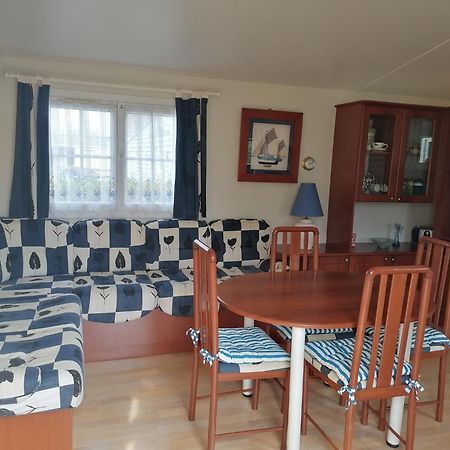 Mobil-Home Dans Camping Municipal Kermaria-Sulard Extérieur photo