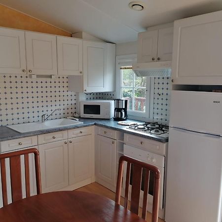 Mobil-Home Dans Camping Municipal Kermaria-Sulard Extérieur photo